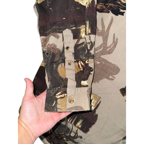 VTG Michael Austin Rugged Wear Wildlife Deer Print Button Down Shirt Size Large - Picture 4 of 8